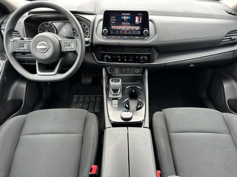 Used 2024 Nissan Rogue S AWD/4WD image 12