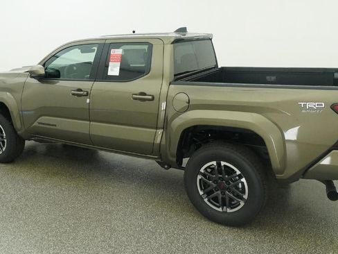 New 2026 Toyota Tacoma TRD Sport AWD/4WD image 4
