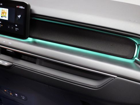 Used 2024 Kia EV9 GT-Line image 36