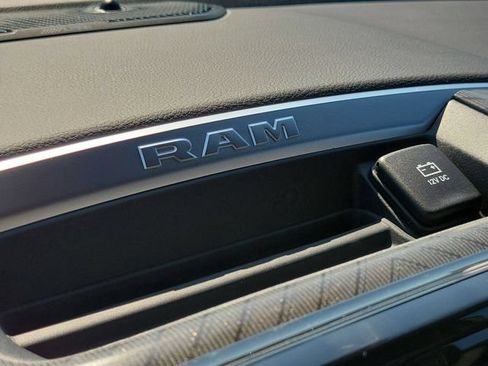 New 2026 RAM 1500 Big Horn AWD/4WD image 17