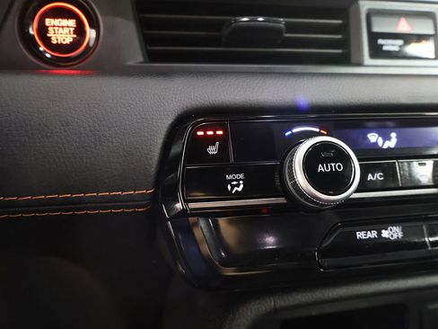 Used 2024 Honda Pilot TrailSport image 57