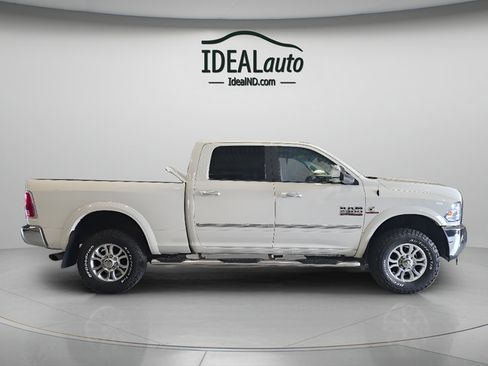 Used 2016 RAM 2500 Laramie AWD/4WD image 4