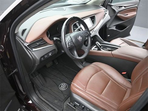 Used 2021 Buick Enclave Avenir w/ Avenir Technology Package image 9