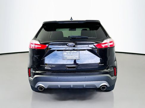 Used 2022 Ford Edge Titanium AWD/4WD image 6