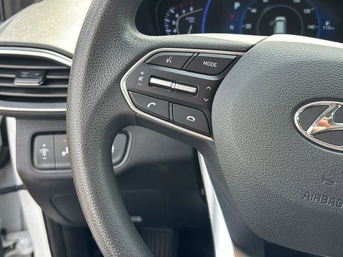 Used 2020 Hyundai Santa Fe SEL image 17