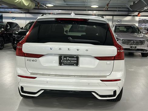 Certified 2024 Volvo XC60 T8 Plus w/ Protection Package Premier AWD/4WD image 5