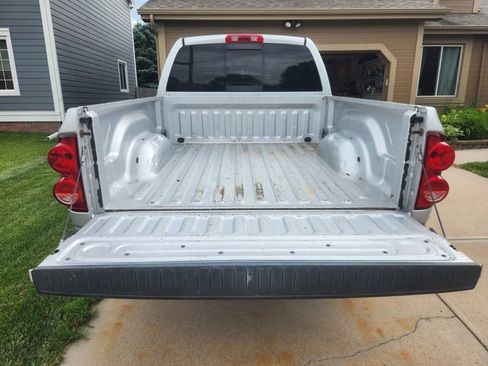 Used 2007 Dodge Ram 1500 Truck SLT w/ Mopar Chrome Edition Group AWD/4WD image 4