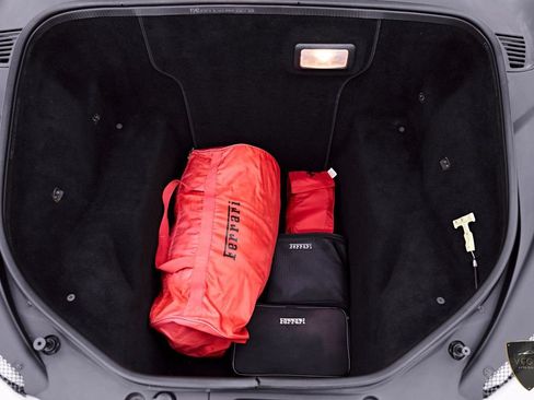 Used 2014 Ferrari 458 Spider RWD image 87