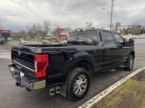 Used 2020 Ford F350 Lariat w/ Lariat Ultimate Package image 4