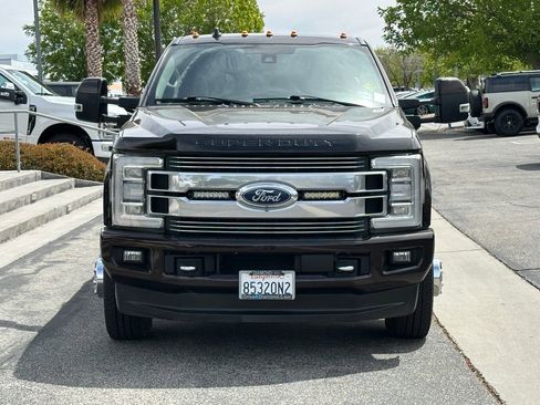 Used 2019 Ford F350 Limited AWD/4WD image 12