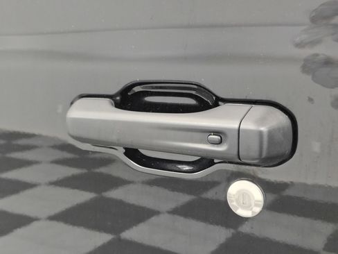 Used 2023 Jeep Gladiator Mojave image 19