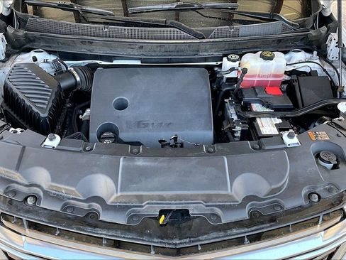 Used 2023 Chevrolet Traverse High Country AWD/4WD image 30
