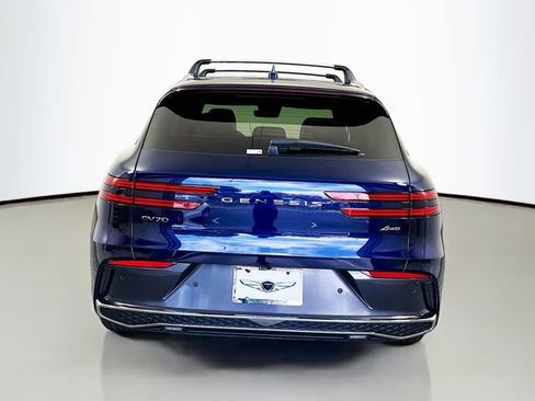 New 2026 Genesis GV70 2.5T Advanced image 6