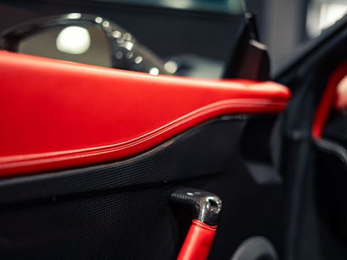 Used 2015 Ferrari 458 Speciale Coupe RWD image 54