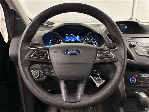 Used 2017 Ford Escape SE image 7