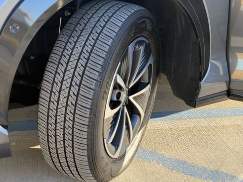 Certified 2023 Lexus RZ 450e Premium image 16