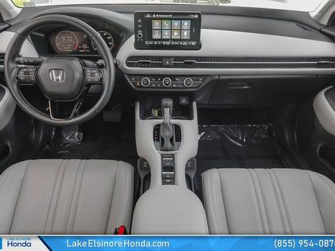 Certified 2024 Honda HR-V EX-L image 18
