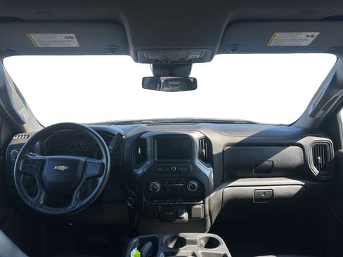 Used 2023 Chevrolet Silverado 1500 Custom image 11