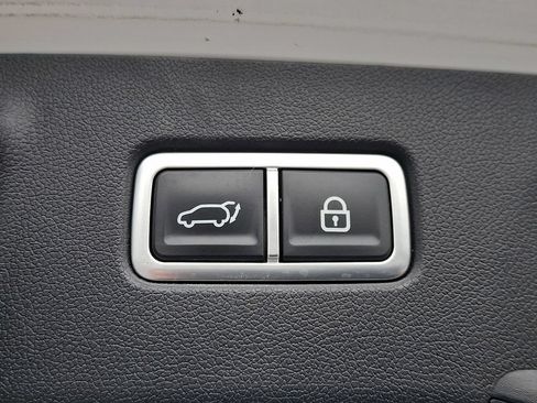 Used 2021 Kia Sorento EX FWD image 34
