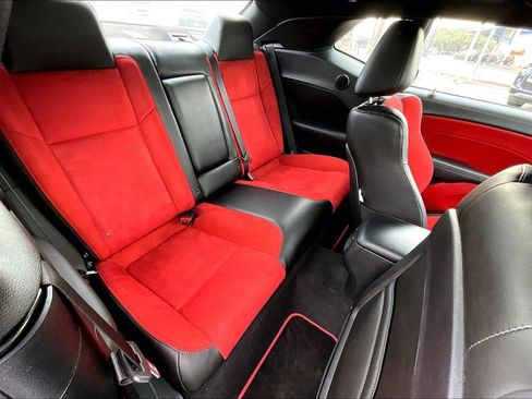 Used 2022 Dodge Challenger R/T Scat Pack w/ Plus Package image 37