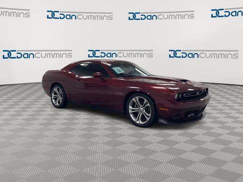 Used 2021 Dodge Challenger R/T image 2