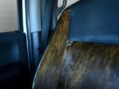 Used 2018 Ford F250 Lariat w/ Lariat Ultimate Package image 20