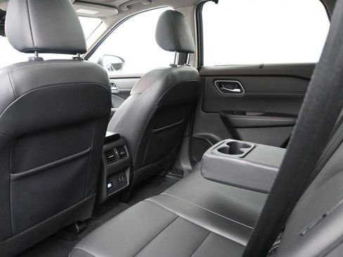 Used 2021 Nissan Rogue SL AWD/4WD image 10
