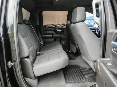 Used 2022 Chevrolet Silverado 1500 Custom Trail Boss AWD/4WD image 18