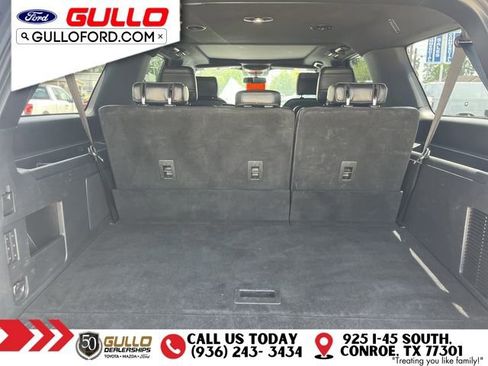 Used 2018 Ford Expedition Max Limited w/ Equipment Group 302A RWD image 10