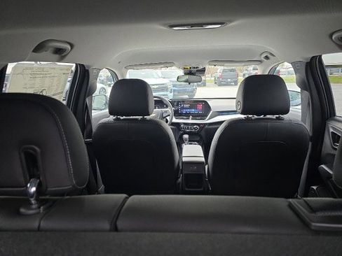 New 2026 Chevrolet Trax LT w/ LT Convenience Package image 15