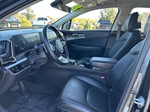 Used 2023 Kia Sportage EX image 21