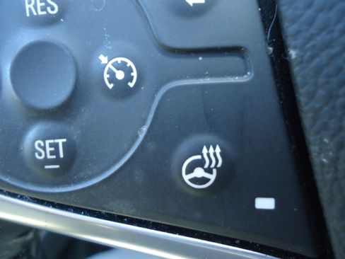 Used 2022 Chevrolet Traverse Premier w/ LPO, 'HIT The Road' Package AWD/4WD image 20