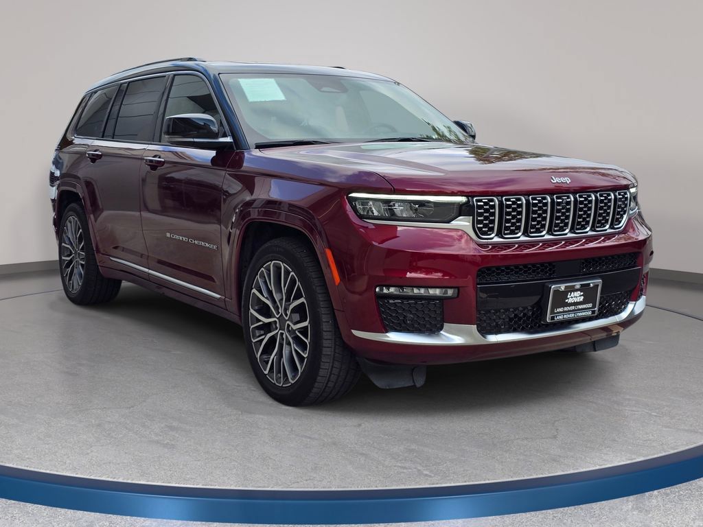 Used 2025 Jeep Grand Cherokee L Summit AWD/4WD image 4