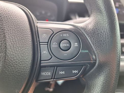 Used 2024 Toyota Corolla LE FWD image 14