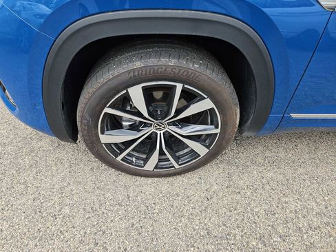 Used 2026 Volkswagen Atlas SEL Premium R-Line AWD/4WD image 2