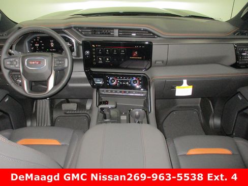 New 2026 GMC Sierra 1500 AT4 w/ AT4 Premium Package image 34