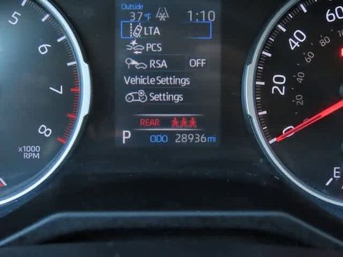 Used 2022 Toyota RAV4 LE image 23