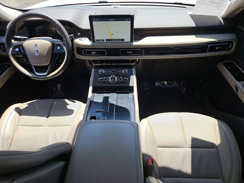 Used 2020 Lincoln Aviator Reserve RWD image 22