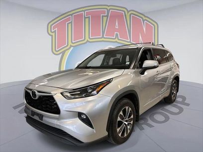 Certified 2022 Toyota Highlander XLE