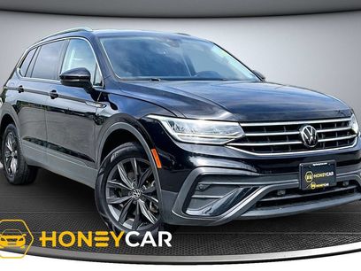 Used 2022 Volkswagen Tiguan SE