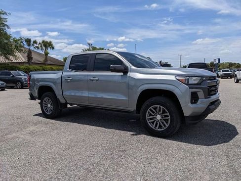 Used 2023 Chevrolet Colorado LT w/ LT Convenience Package RWD image 2