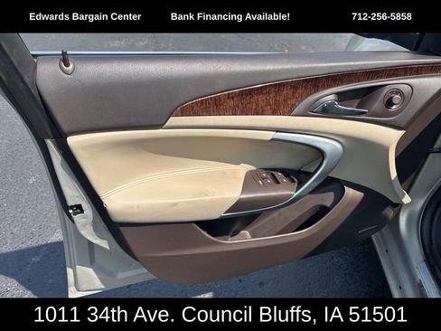 Used 2012 Buick Regal Premium image 16