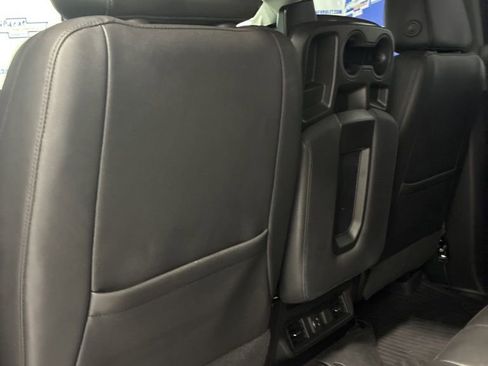 Used 2023 Chevrolet Silverado 2500 LTZ AWD/4WD image 37