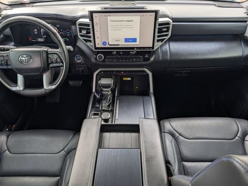 Used 2024 Toyota Tundra Platinum AWD/4WD image 10