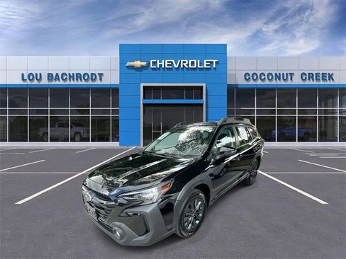 Used 2024 Subaru Outback Onyx Edition image 3