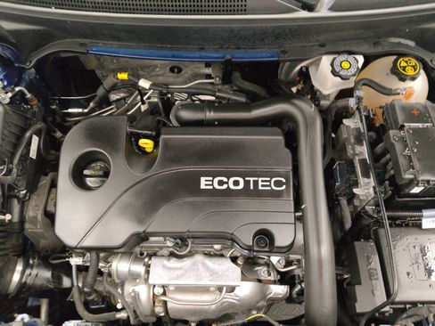 Used 2022 GMC Terrain SLT image 30