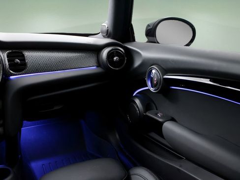 Used 2022 MINI Cooper SE image 19