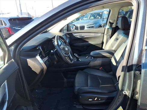 Used 2019 Cadillac XT5 Premium Luxury w/ Driver Assist Package image 24