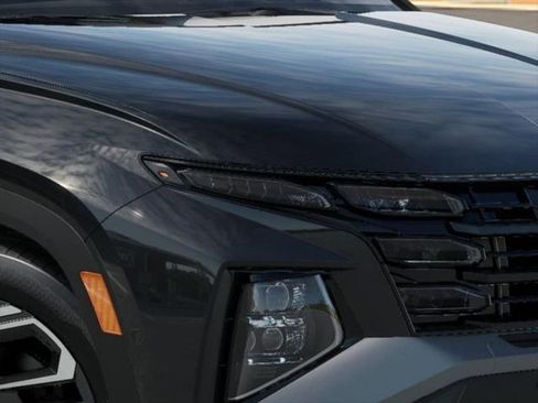 New 2026 Hyundai Tucson Limited image 9