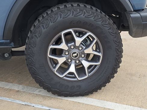 New 2025 Ford Bronco Badlands AWD/4WD image 30